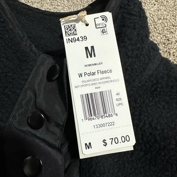 NWT NEW Adidas Women’s Black Polar Fleece Crop Pullover / Size Medium / IN9439 - Picture 10 of 13